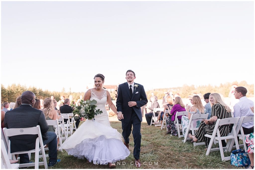 Washington-DC-Wedding-Photography_Rustic-Barn-Wedding